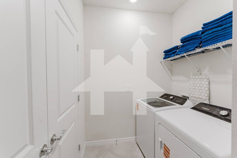 Luxuosa Casa 8 Quartos com Piscina perto da Disney