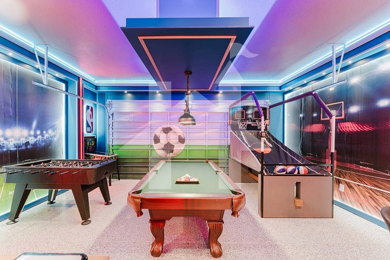 7BR Disney Home with Private Pool