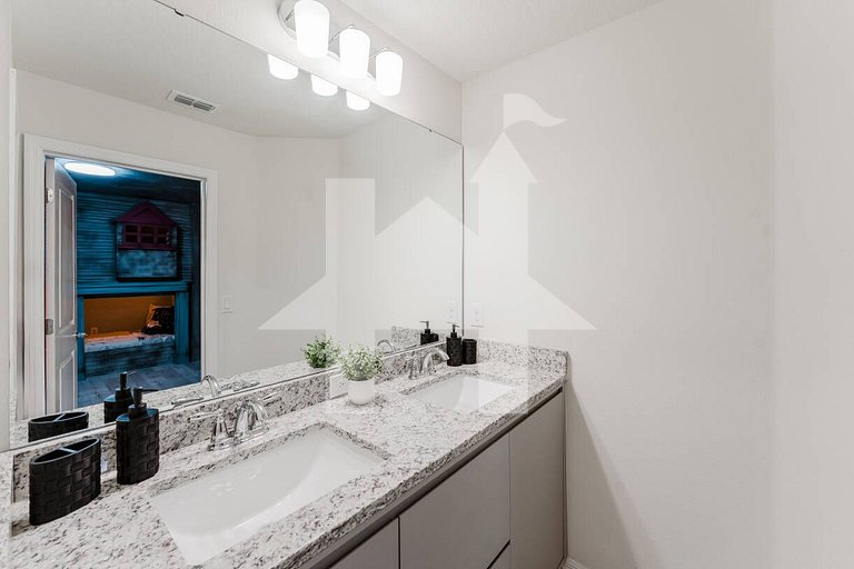 7BR Disney Home with Private Pool