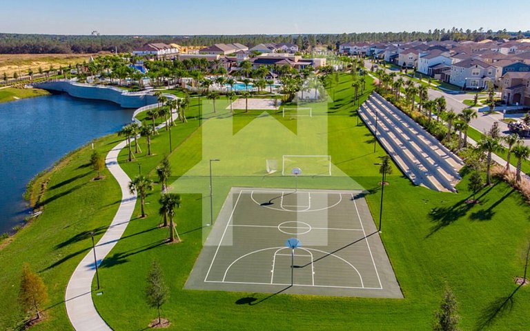 Luxury 6BR Villa near Disney with Pool