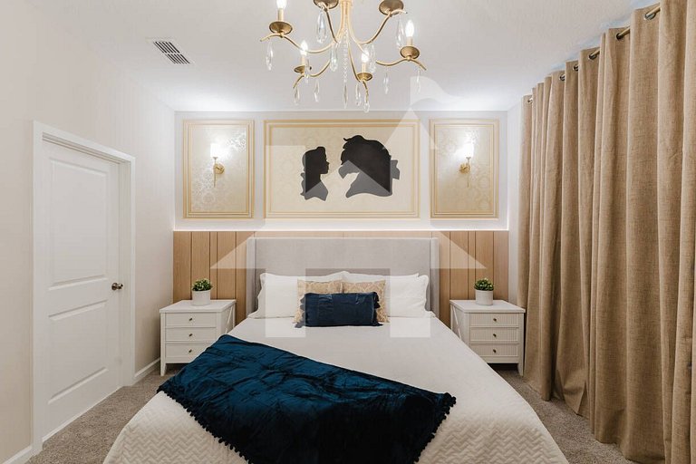 Luxury 6BR Home with Pool | Solara Resort