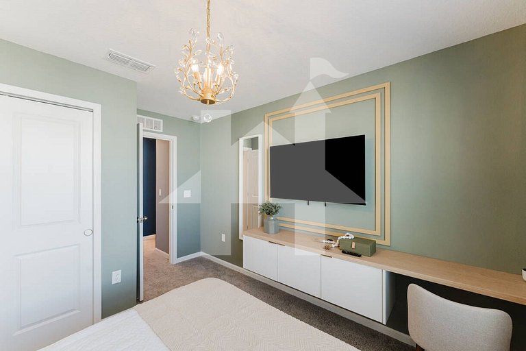 Luxury 6BR Home with Pool | Solara Resort