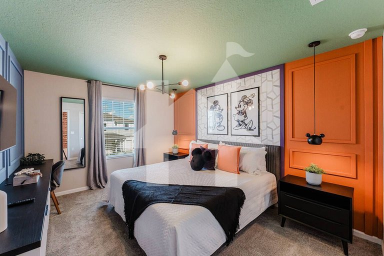 Luxury 6BR Home with Pool | Solara Resort