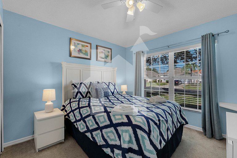 Lake View Home w/ Private Pool & 5BR – Near Disney