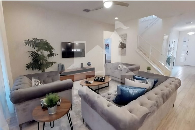 Comfort & Leisure | 6BR Home with Private Pool