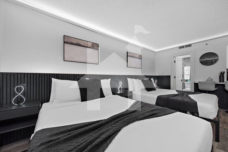 Enclave Studio – Pools, Gym & Great Location