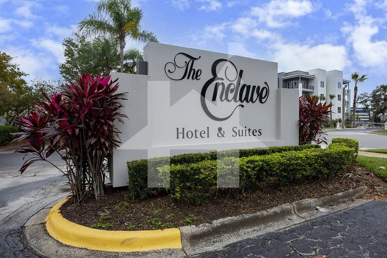 Estúdio The Enclave – Piscinas, academia e vista