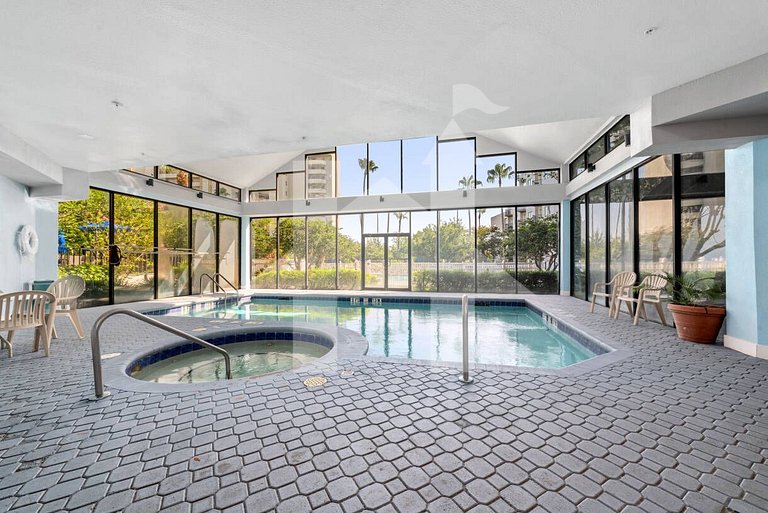 Enclave Studio – Pools, Gym & Great Location