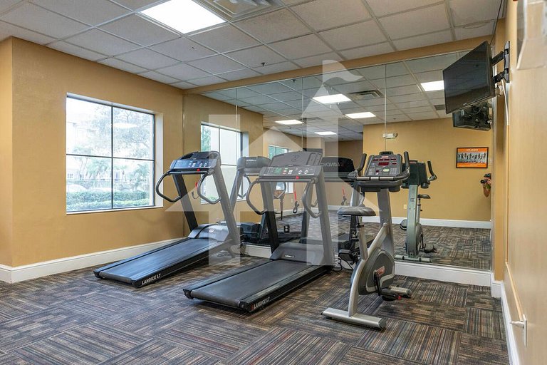 StaySky Orlando | Family Suite w/ Kitchen