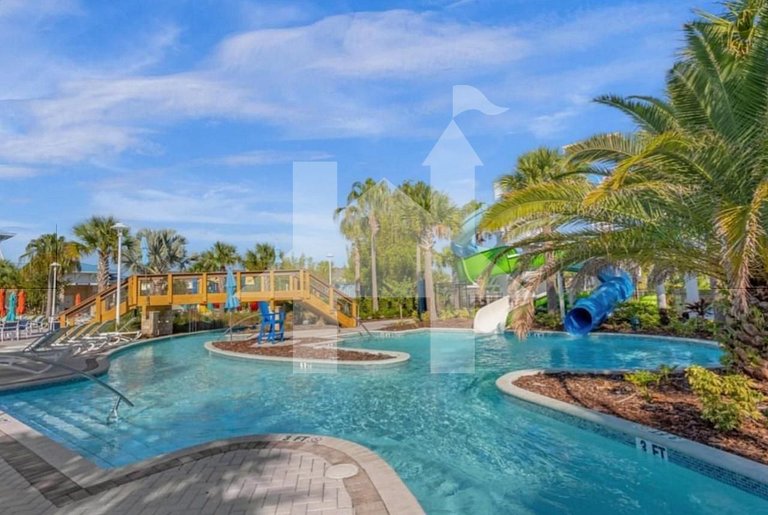 Vacation Home Near Disney, 5 bedrooms