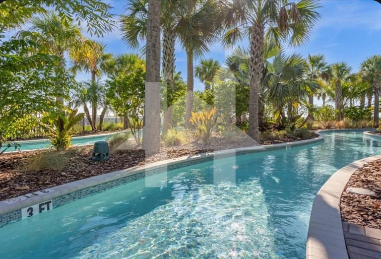 Vacation Home Near Disney, 5 bedrooms