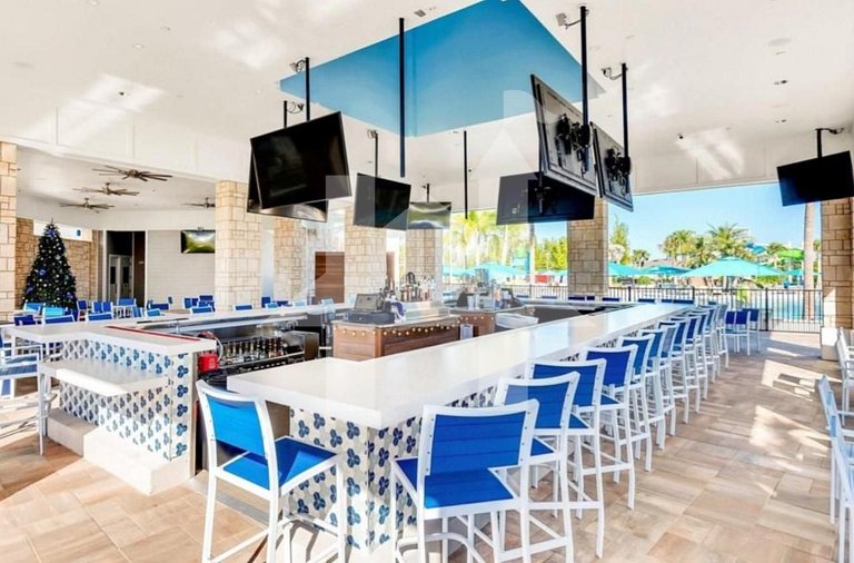 Vacation Home Near Disney, 5 bedrooms