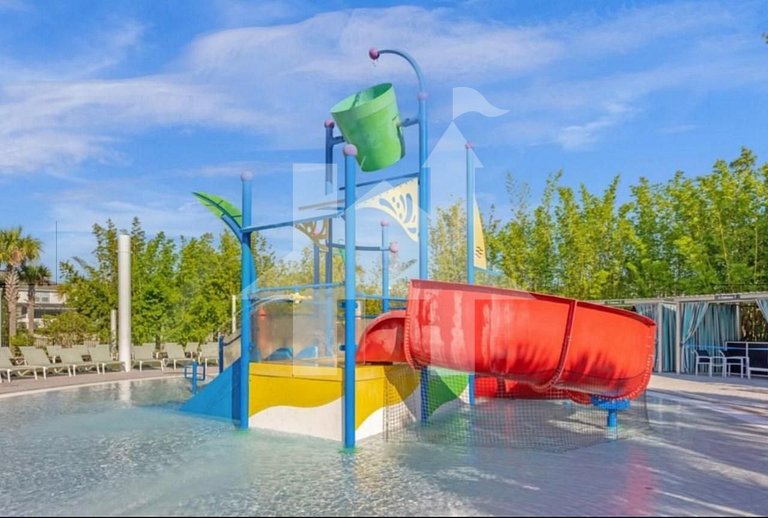 Vacation Home Near Disney, 5 bedrooms