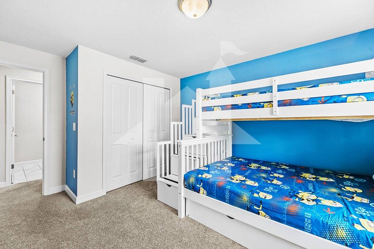 Family Home at Storey Lake w/ Pool