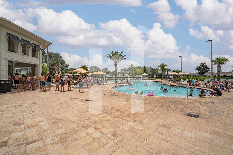 Family Home at Storey Lake w/ Pool