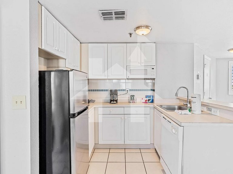 Cozy Retreat at The Enclave Suites