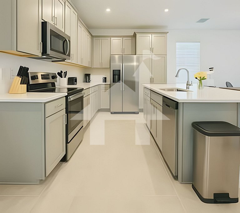 Vacation Home Near Disney, 6 bedrooms