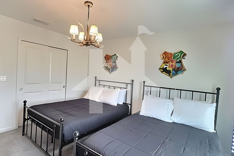 Vacation Home Near Disney, 6 bedrooms