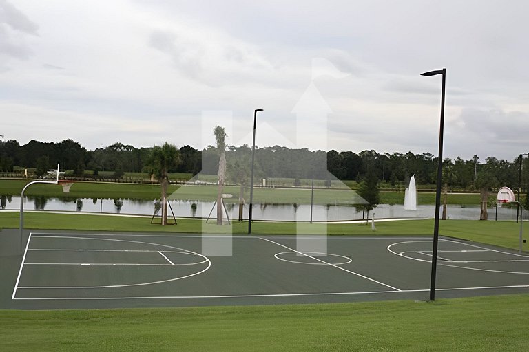 Vacation Home Near Disney, 6 bedrooms