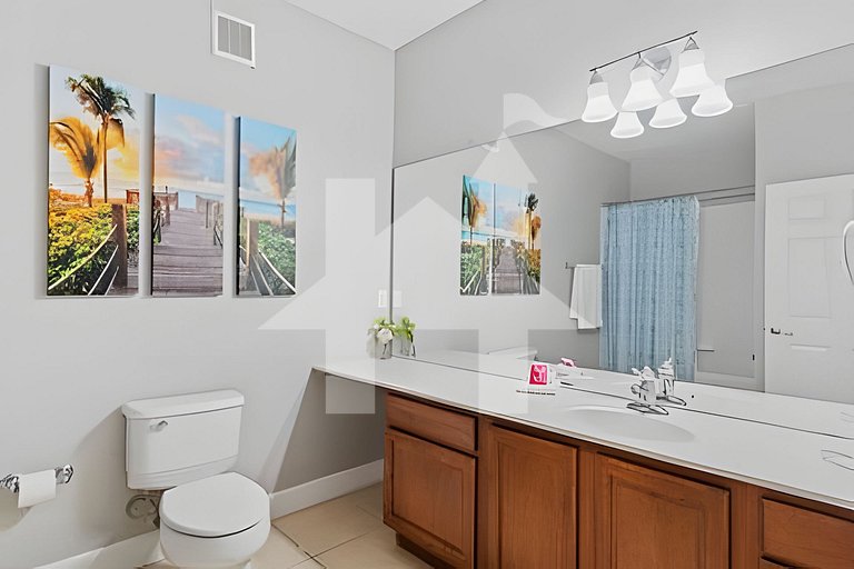 Vista Cay 3BR Condo w/ Game Room & Balcony