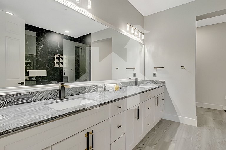 Vacation Home Near Disney, 4 bedrooms