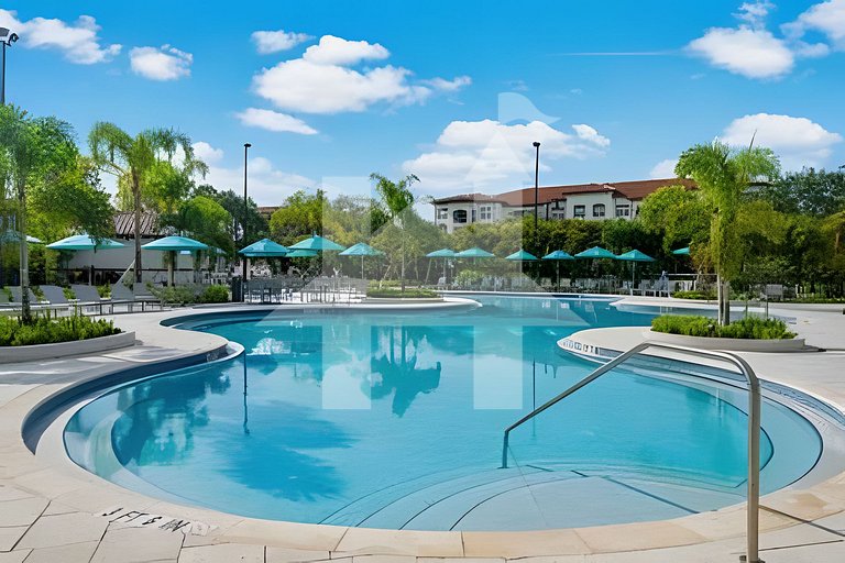 Elegant 4BR Vista Cay Condo – Near Parks & Pool