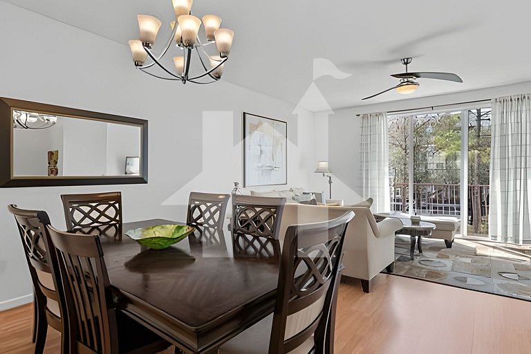 Stylish 3BR Townhome Near Epic Park & Universal