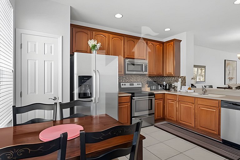 Stylish 3BR Townhome Near Epic Park & Universal