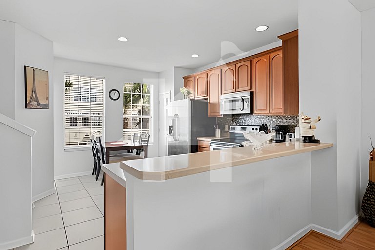 Stylish 3BR Townhome Near Epic Park & Universal