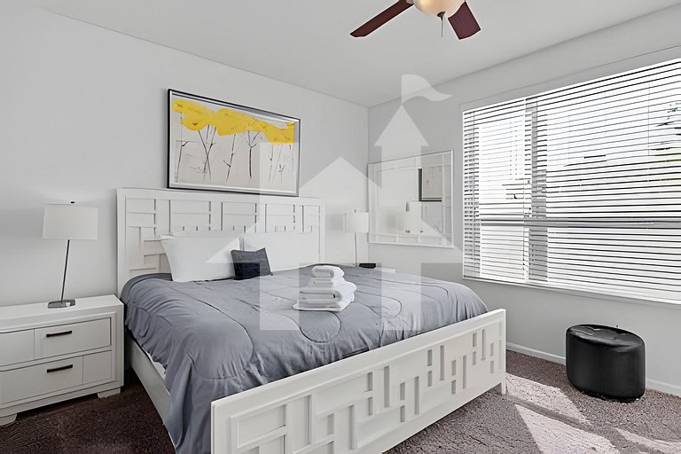 Stylish 3BR Townhome Near Epic Park & Universal