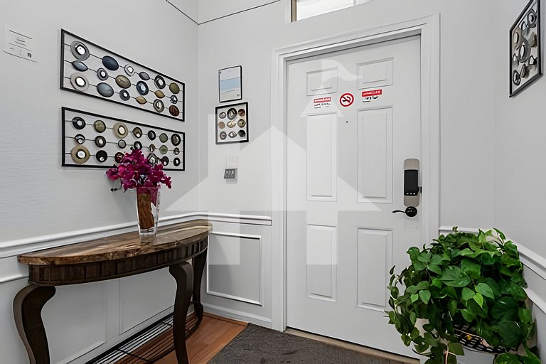 Stylish 3BR Townhome Near Epic Park & Universal