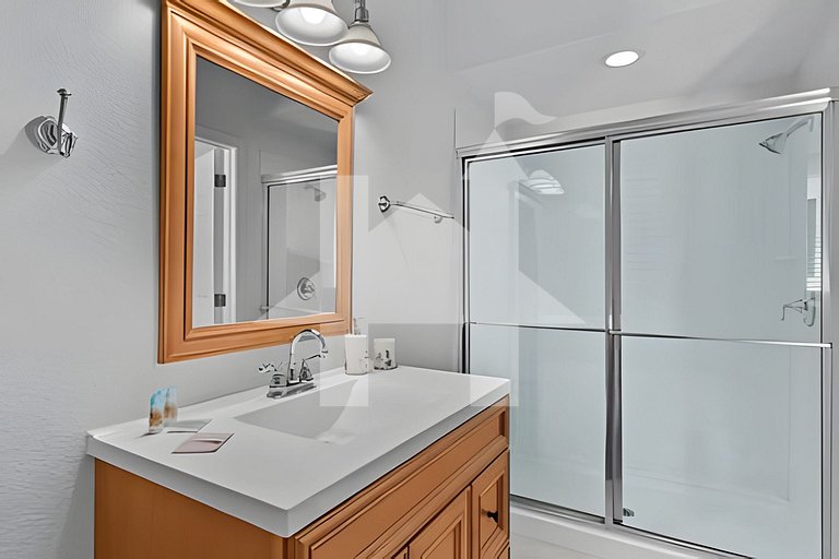 Stylish 3BR Townhome Near Epic Park & Universal