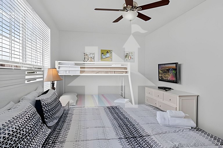 Stylish 3BR Townhome Near Epic Park & Universal