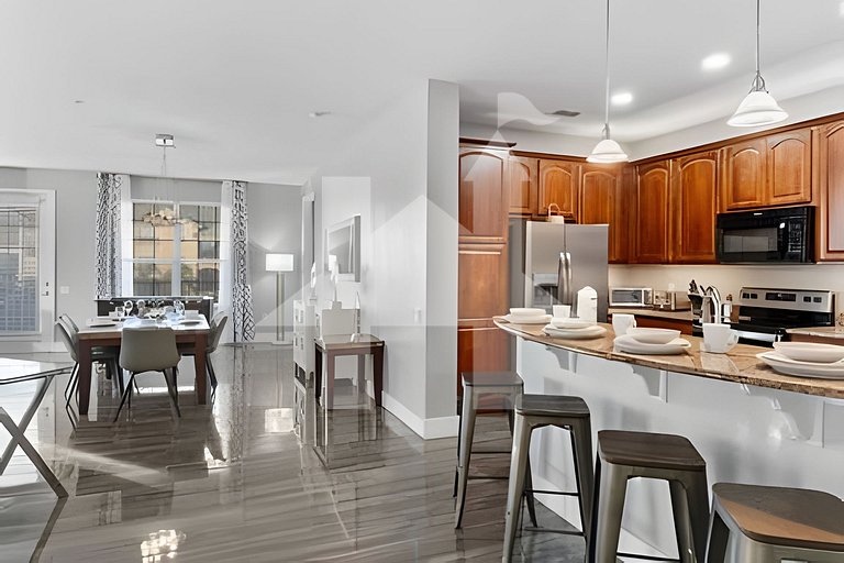 Townhouse Moderna 4Q — Perto da Universal