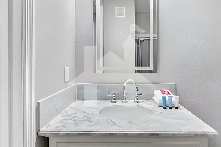 Modern 4BR Resort Townhome near Universal