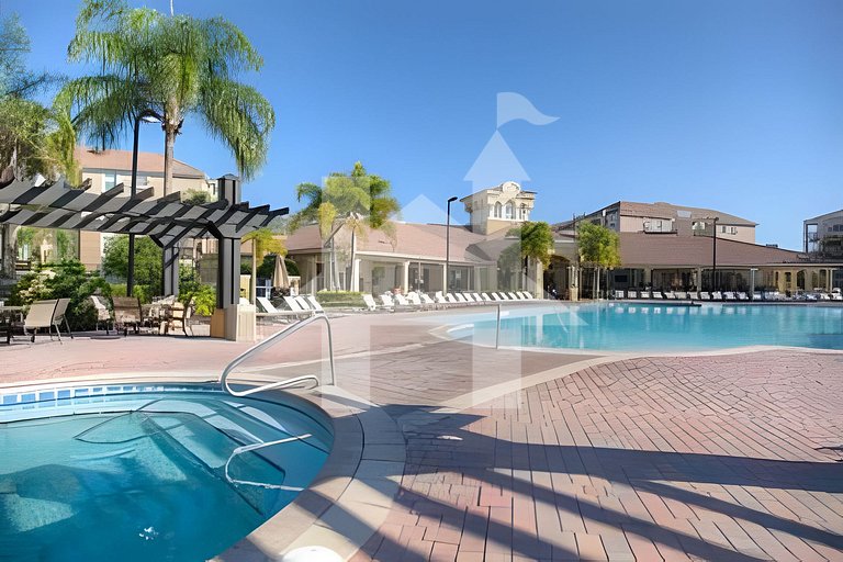 Modern 4BR Townhouse at Vista Cay Resort