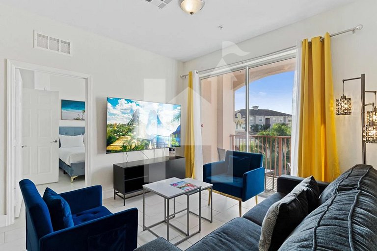 Modern 3-Bedroom at Vista Cay Resort