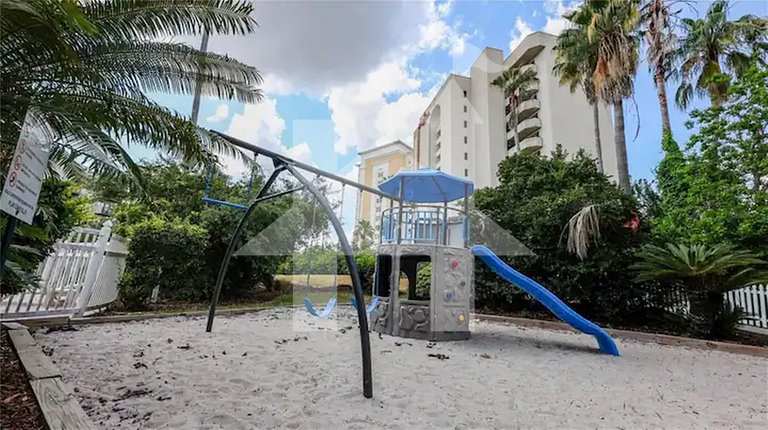 Modern 2BR Retreat at The Enclave