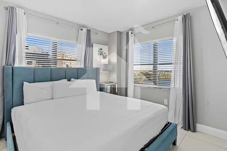 Modern 2-Bedroom Enclave Condo Retreat