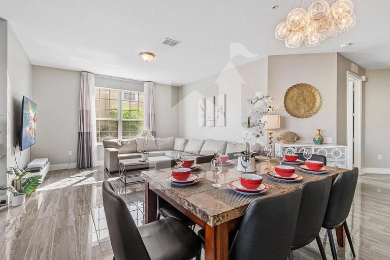 Modern 3-Bedroom Escape at Vista Cay