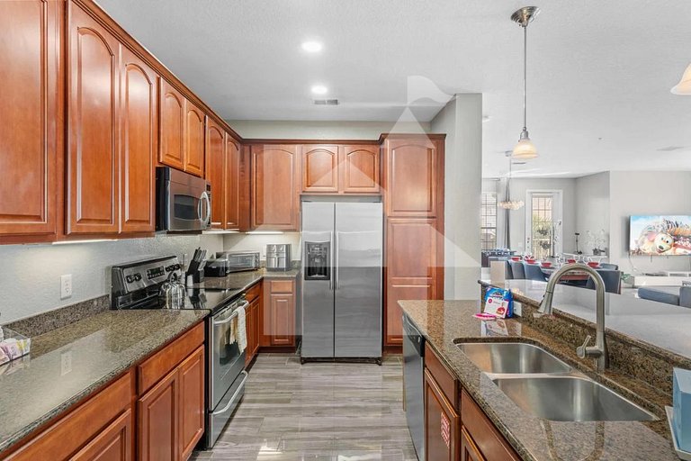 Modern 3-Bedroom Escape at Vista Cay