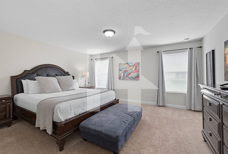 Vacation Home Near Disney, 6 bedrooms