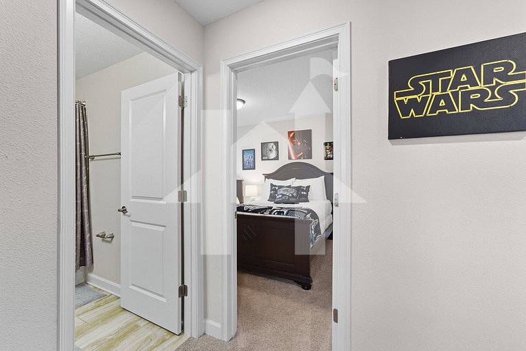 Vacation Home Near Disney, 6 bedrooms
