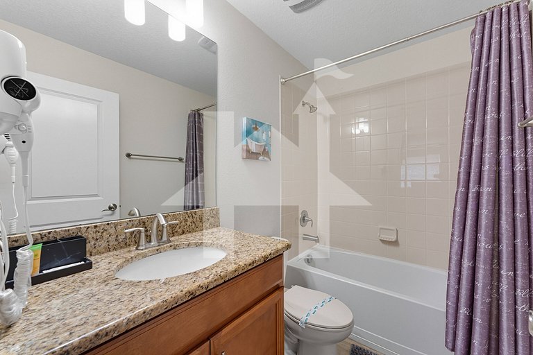 Vacation Home Near Disney, 6 bedrooms