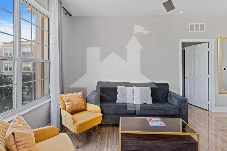 Modern 3BR Condo at Vista Cay – Near Disney