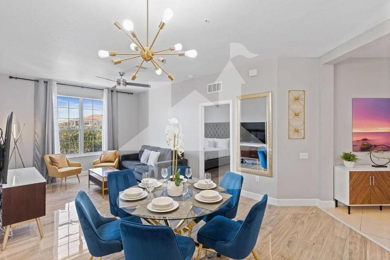 Modern 3BR Condo at Vista Cay – Near Disney