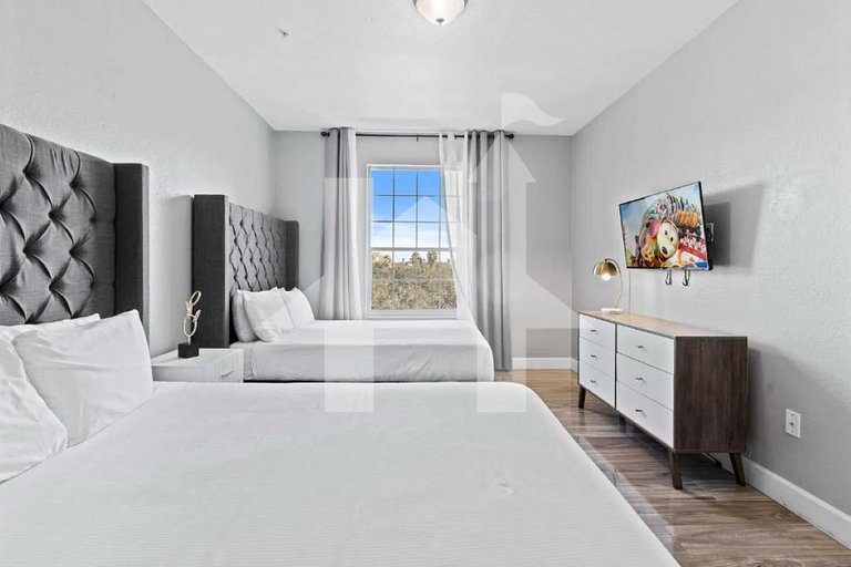 Modern 3BR Condo at Vista Cay – Near Disney