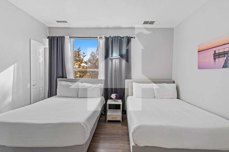 3-Bedroom Townhouse at Vista Cay Resort