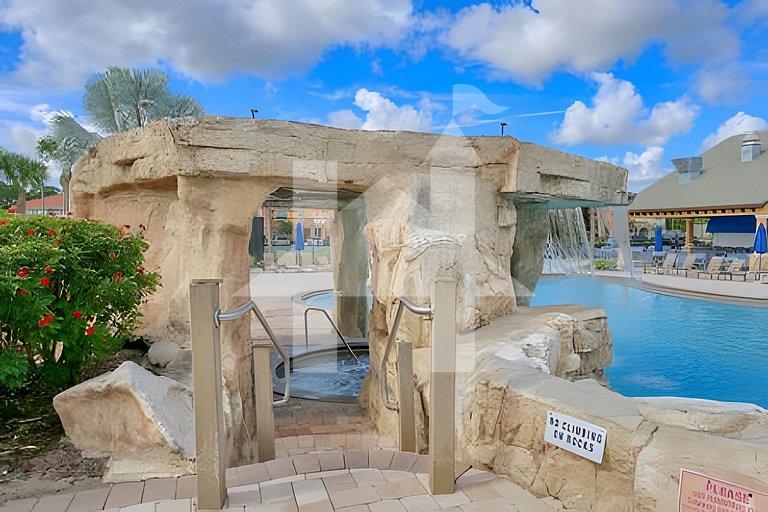 Vacation Home Near Disney, 4 bedrooms