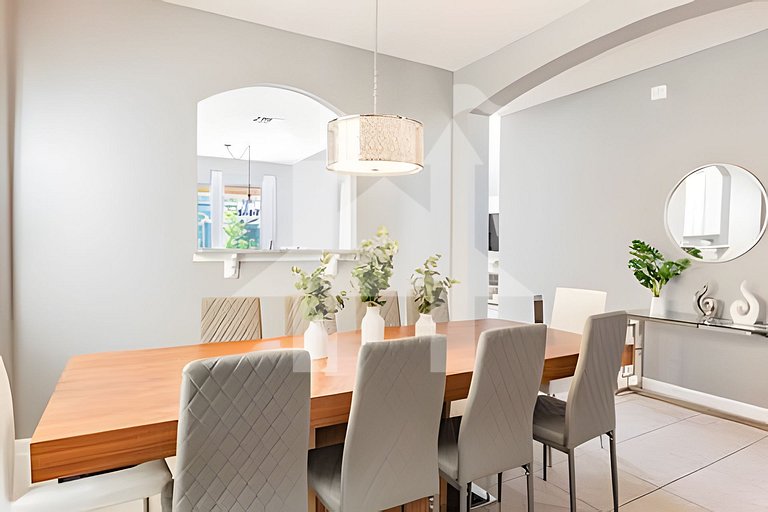 6BR Solterra Home, Pool & Game Room
